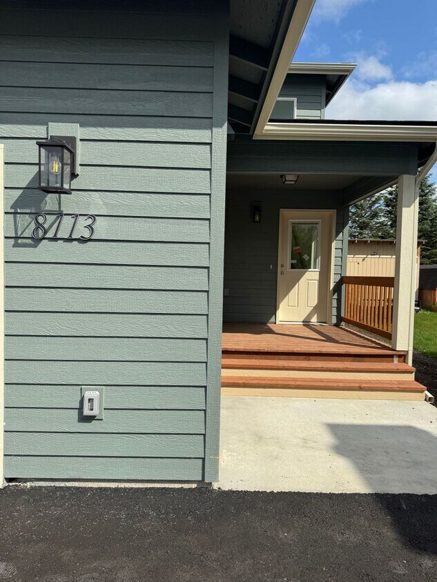 Foto principal - 8113 Northwind Ave