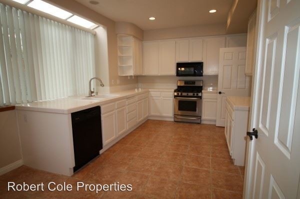 Building Photo - 4 br, 3 bath House - 24080 Adams Ave