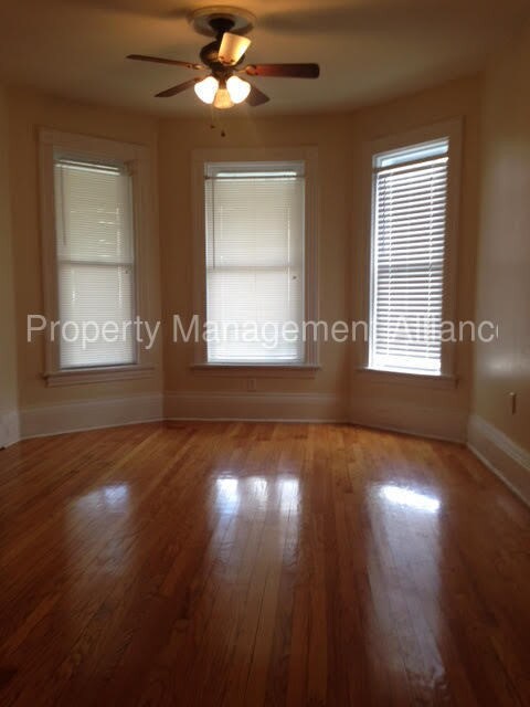Building Photo - Tipp Hill Flat with Central Air