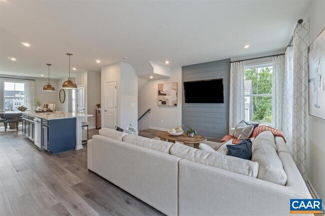 Building Photo - 4992 Dunnagan Dr