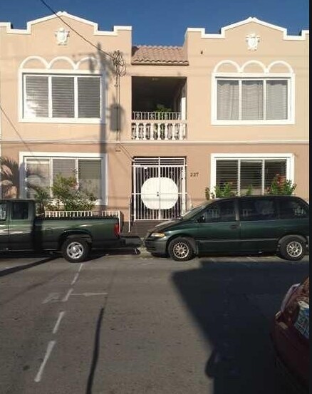 Foto del edificio - 227 NW 13th Ave