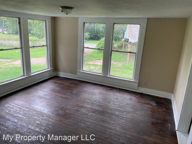 Foto del edificio - 3 br, 1 bath House - 915 Garden Street