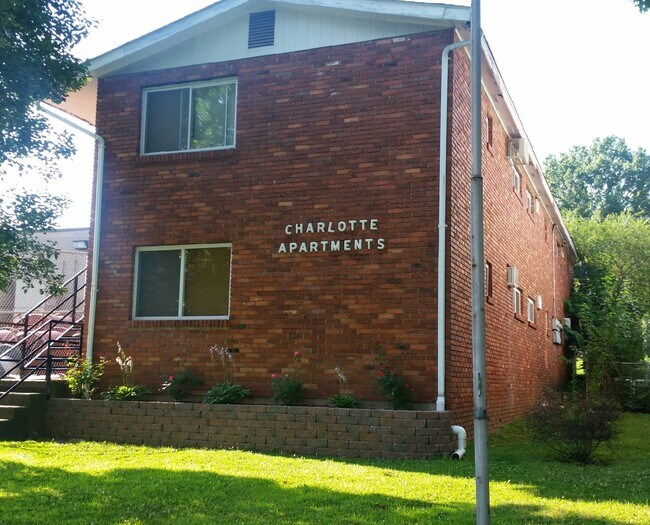 Building Photo - 33 6th Ave W