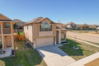 Building Photo - 9501 Raeburn Court
