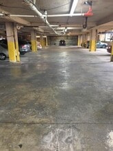 Building Photo - 2507 Montrose Blvd