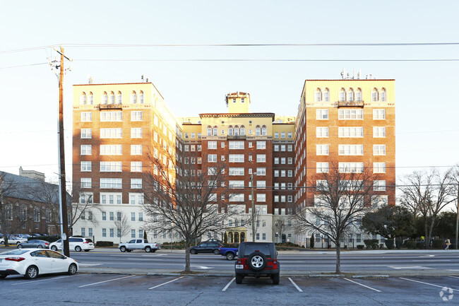 Building Photo - Briarcliff Summit Apartments