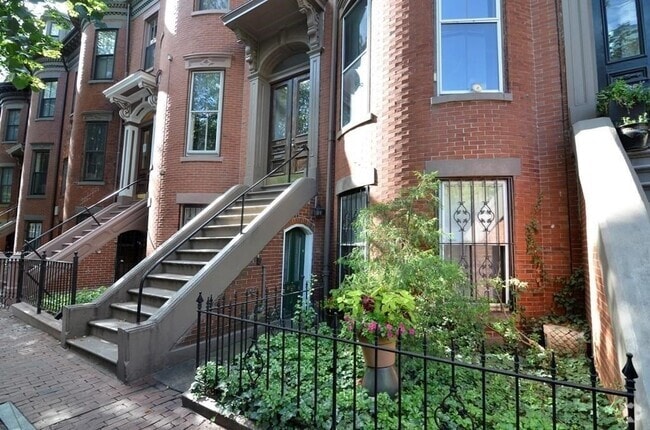 Building Photo - 234 W Canton St