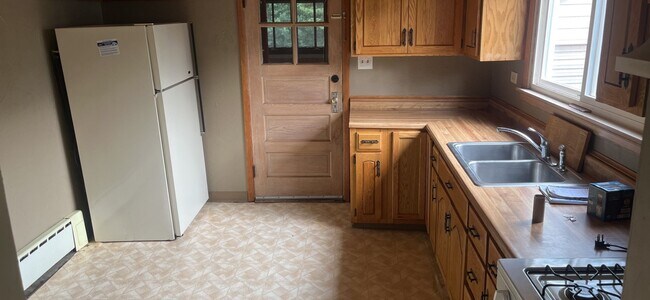 Foto del edificio - 2 Bed 1 Bath Single Family Home in Rhinelander