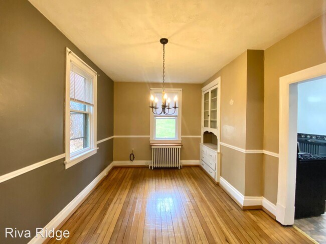Building Photo - 3 br, 1 bath House - 150 North Avenue