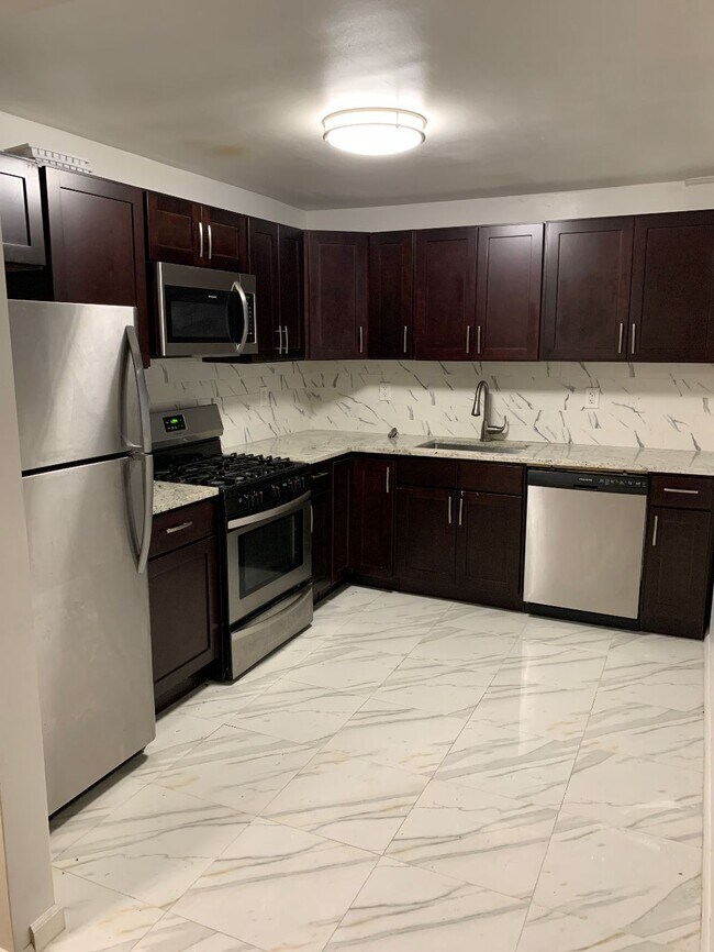 Rockledge Apartments 94 S Harrison St East Orange, NJ