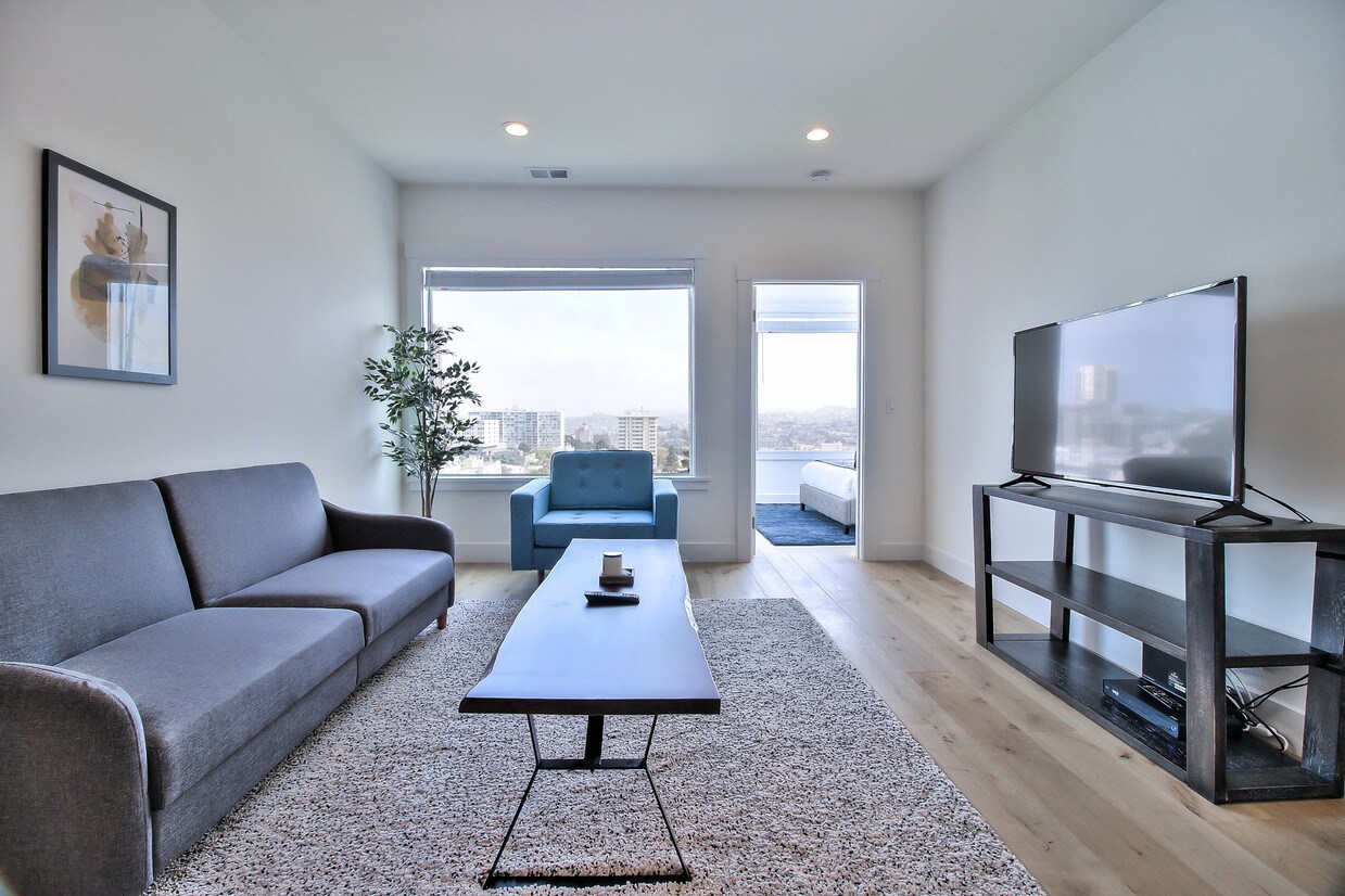 Foto principal - 2135 California St