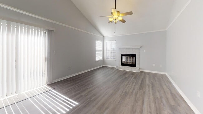 Foto del edificio - 1922 Heartland Dr