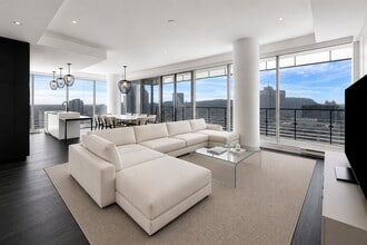Building Photo - 720 Rue Saint-Jacques