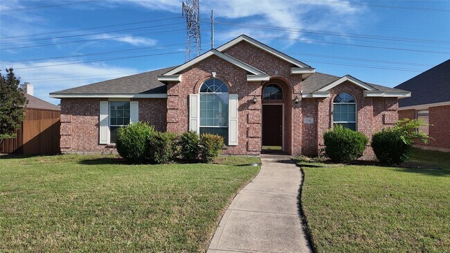 Foto del edificio - 3316 Bluegrass Dr