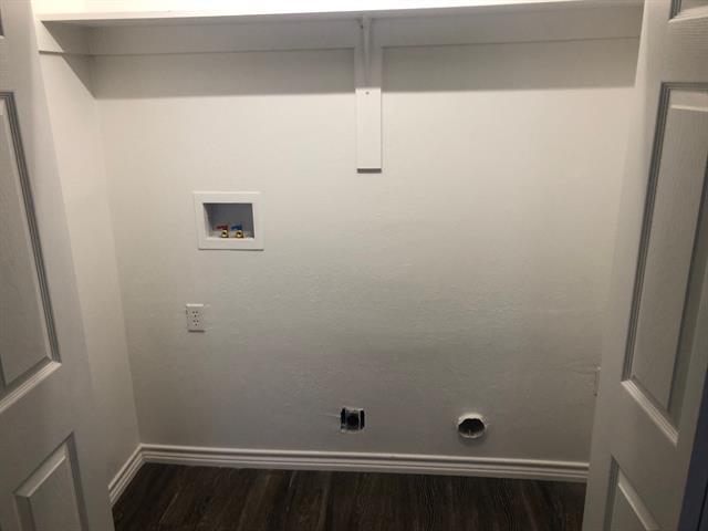 Foto del edificio - 1131 Pebblebrook Dr