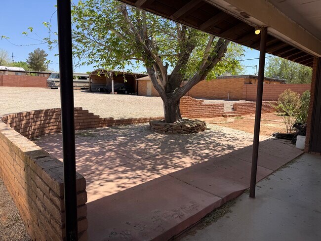 Foto del edificio - 1228 N 1100 W