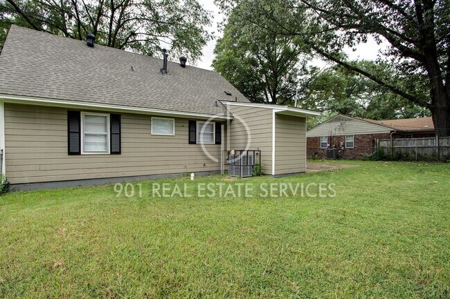 Building Photo - 3030 Camden St