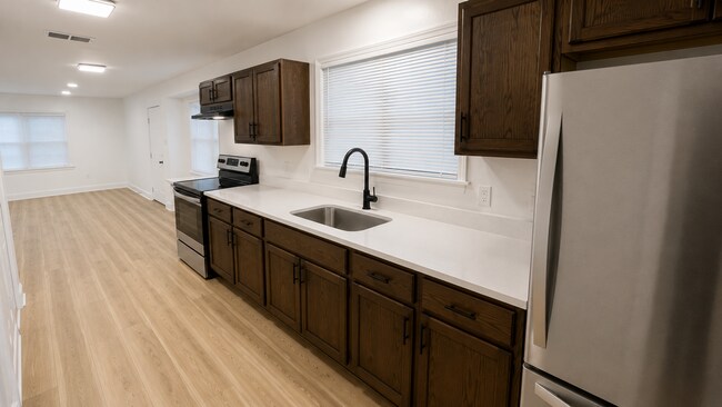 Foto del edificio - 707 Oakwood