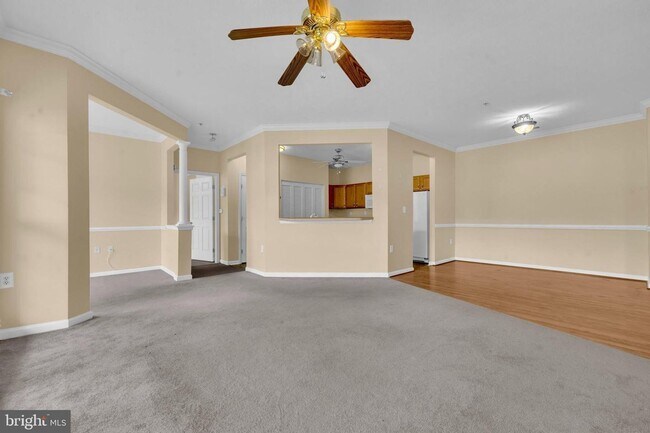 Building Photo - Piney Orchard - Ground Level entry - 2 bed...