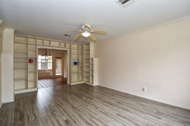 Foto del edificio - 4605 Pine St