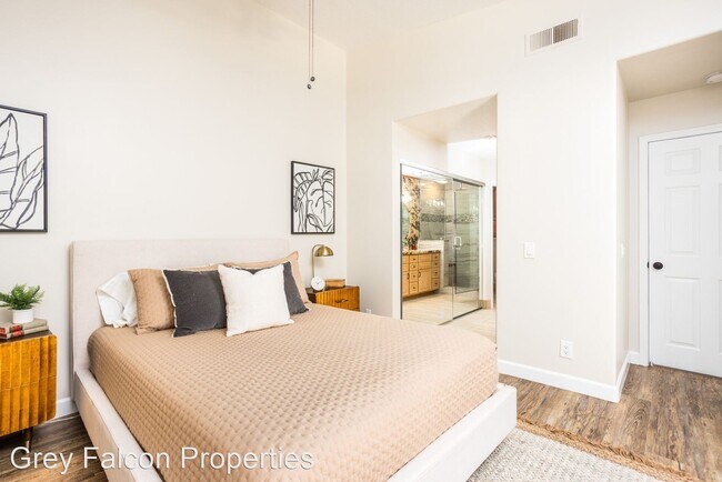 Building Photo - 4 br, 2 bath House - 4151 Corte de la Siena