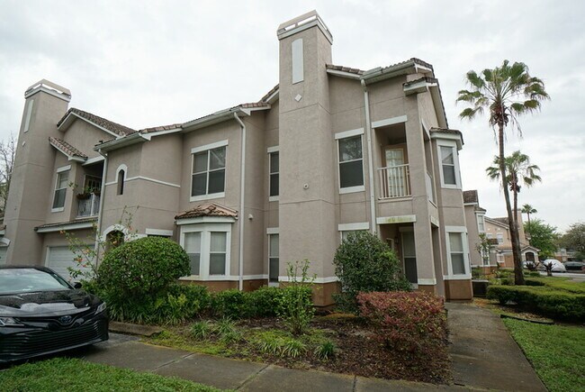 Foto del edificio - 2-Bed, 2-Bath, Condo with Garage in The Villas Condominiums