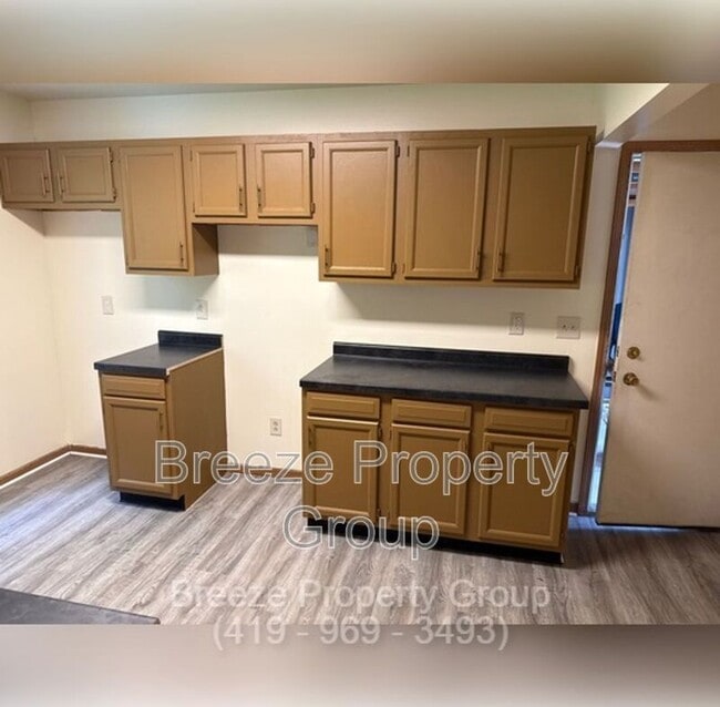 Building Photo - 2963 Megan Cir