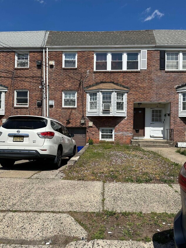 18 DELMAR Rd Unit 1, Jersey City, NJ 07305 Apartment for Rent in