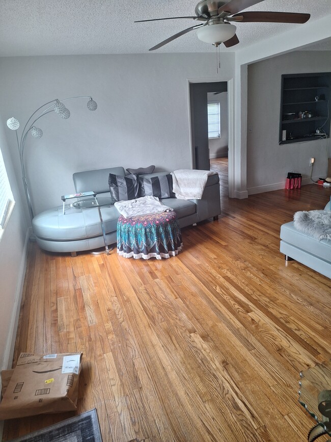 Foto del edificio - 1532 Funston St