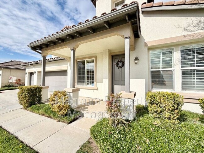 Building Photo - 45551 Bayberry Pl