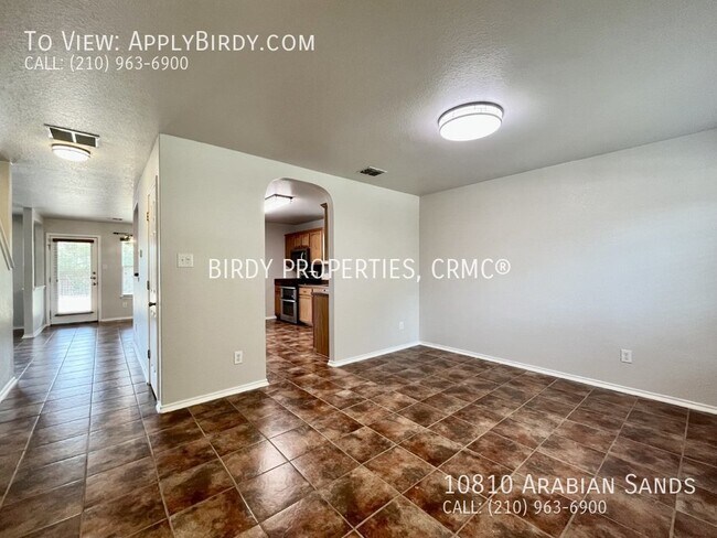 Foto del edificio - **2 Story, 3 Bed, 2 Bath Home on Corner Lot**