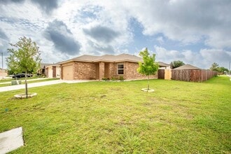 Building Photo - 1524 Wedgewood Cv