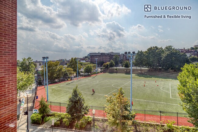 Foto del edificio - 2101 Champlain St NW