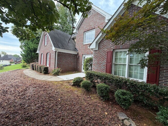 Building Photo - 649 Lawton Ridge Dr