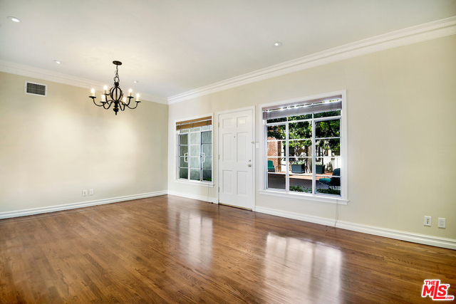 Foto del edificio - 173 S Rodeo Dr