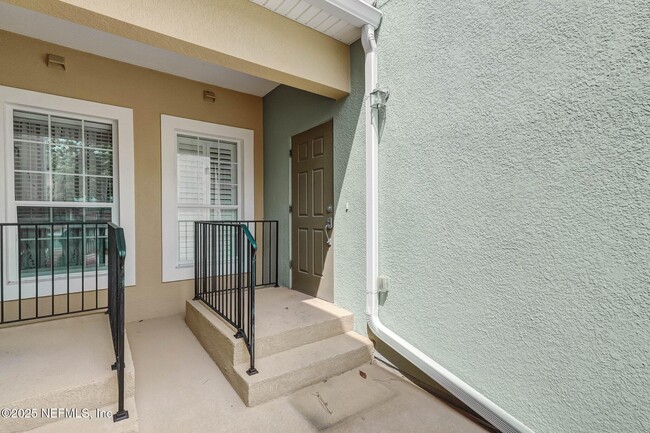 Building Photo - 6609 Spring Flower Ct