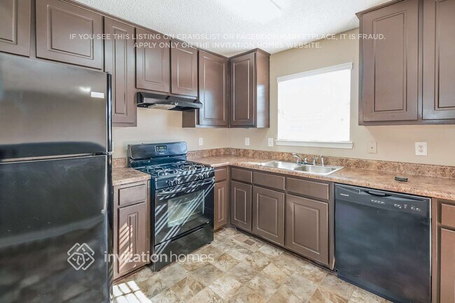 Building Photo - 1069 Meadow Glen Cir