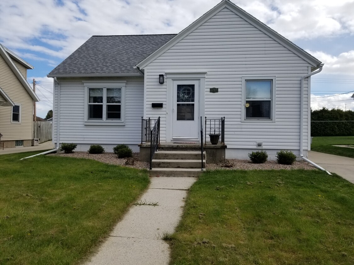 Street view - 1709 Grand Ave