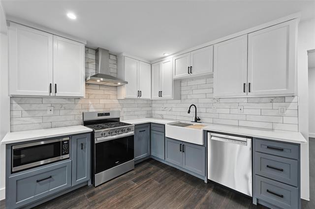 Building Photo - 2134 W Amherst Ave