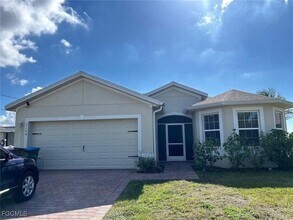 Building Photo - 2104 Jacaranda Pkwy W