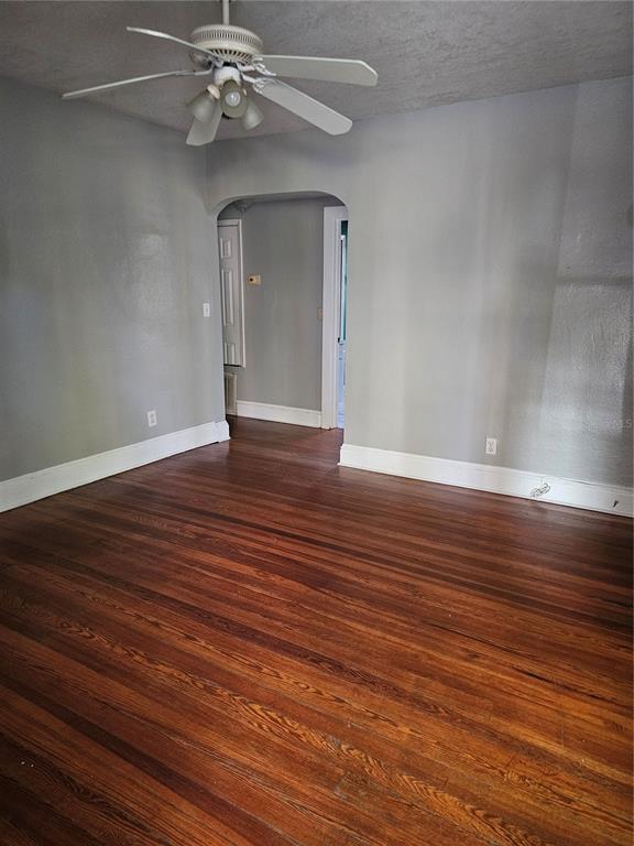 Foto del edificio - 1815 E Kaley Ave