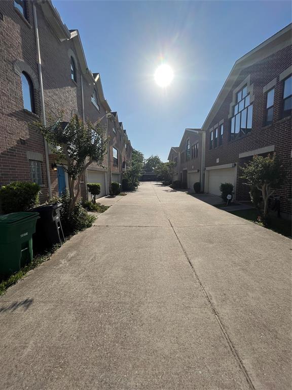 Foto del edificio - 10801 Greenwillow St
