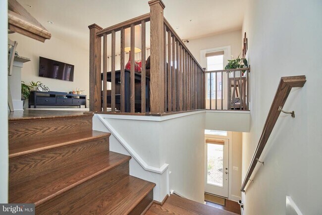 Foto del edificio - 20055 Old Line Terrace