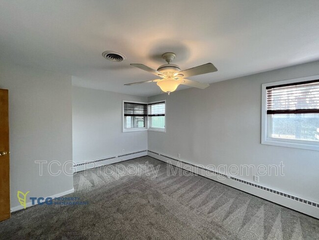 Foto del edificio - 141 E Walnut St
