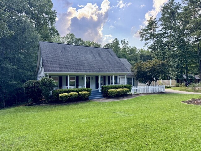 Building Photo - 45 Gentry Dr