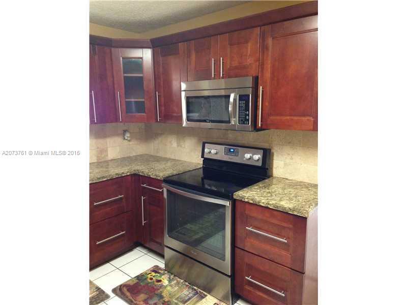 Building Photo - 7495 S Waterway Dr