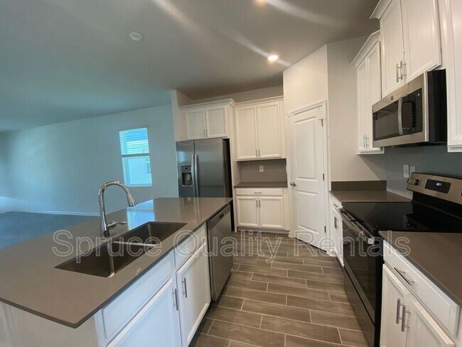 Building Photo - 1419 Viscaya Cove Blvd