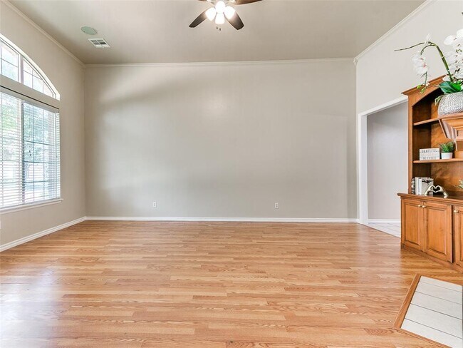 Building Photo - 15524 Swallowtail Rd