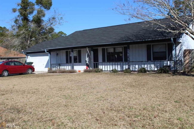 Building Photo - 326 Briarwood Cir