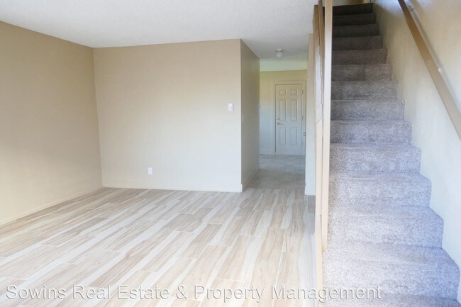 Foto del edificio - 182-182 SW Cedar Ave
